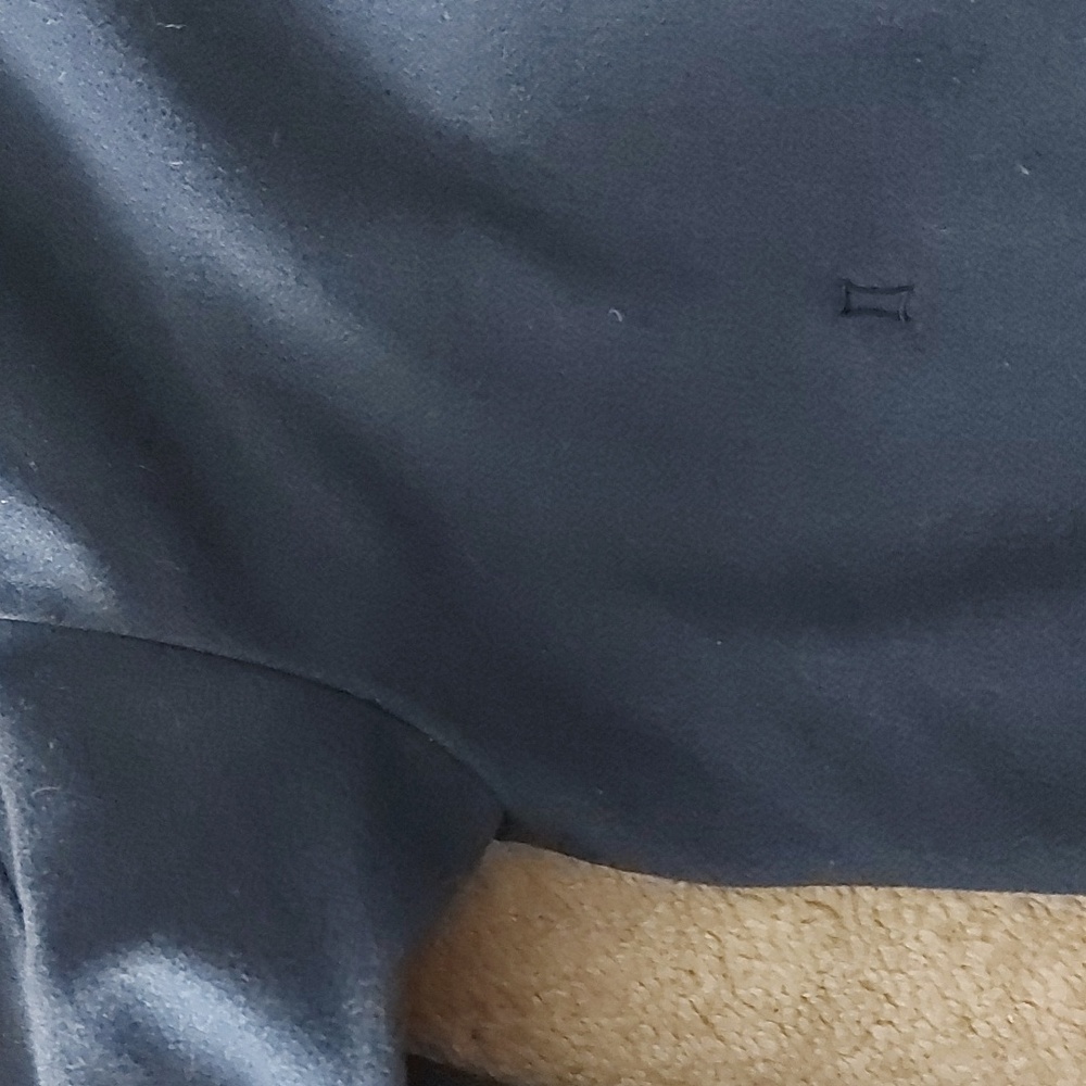 Kit+Ace navy button down shirt - Picture 6 of 6